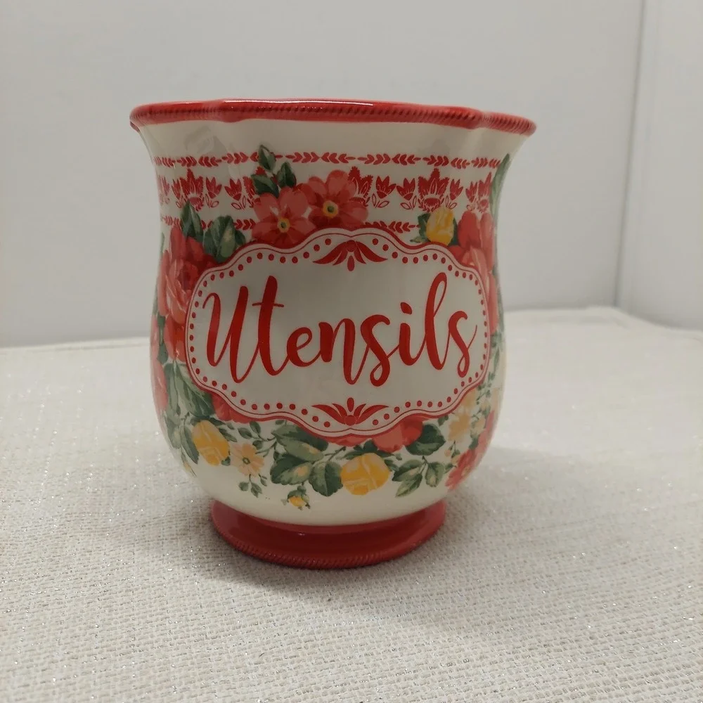 The Pioneer Woman Vintage Floral 7